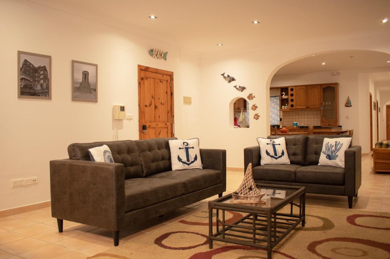 מרססקלה Spacious 3 Bedroom Apartment In Marsascala מראה חיצוני תמונה