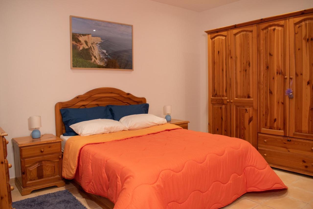 מרססקלה Spacious 3 Bedroom Apartment In Marsascala מראה חיצוני תמונה